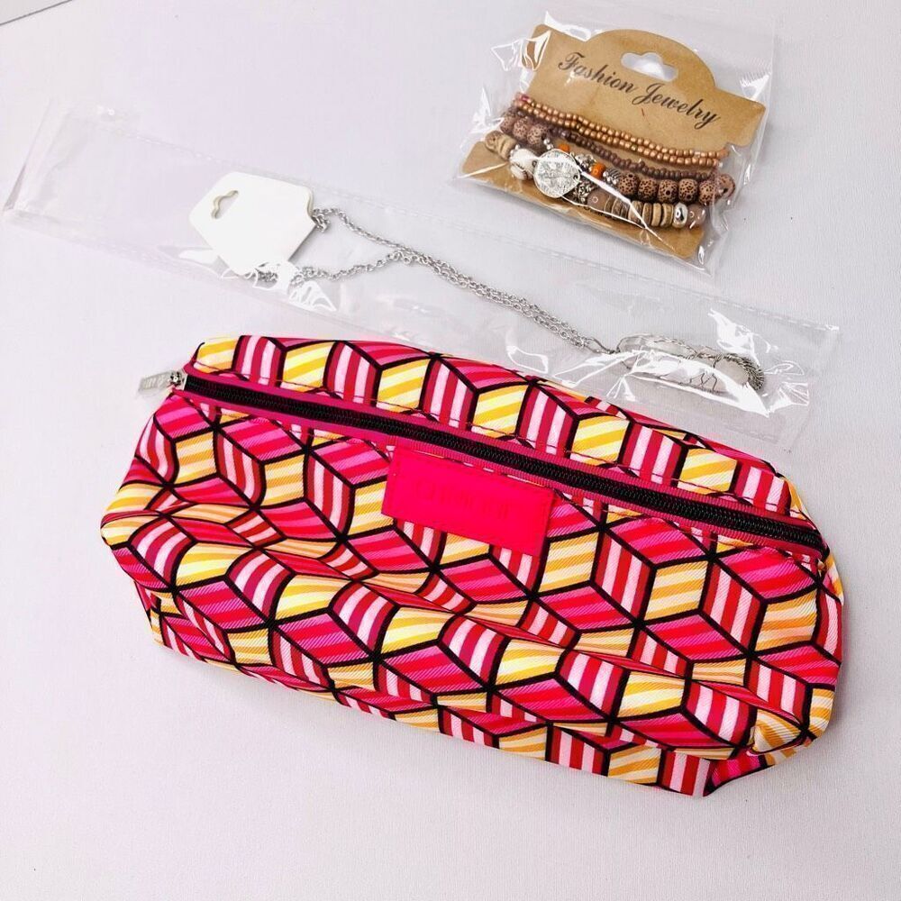 Clinique Geometric Pouch Silver Necklace & Wooden Bracelet Bundle